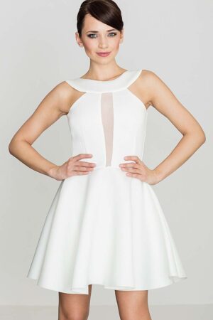 biała efektowna rozkloszowana sukienka z transparentną wstawką