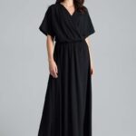 czarna długa rozkloszowana sukienka z kopertowym dekoltem
