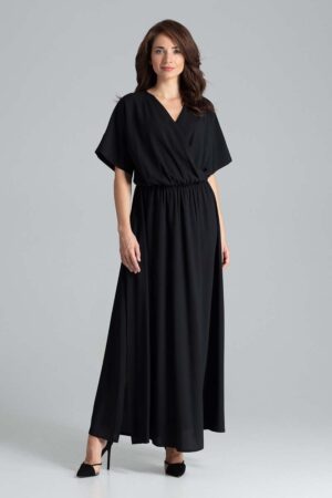 czarna długa rozkloszowana sukienka z kopertowym dekoltem