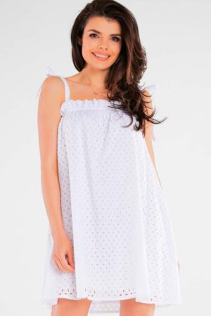 bawełniana ażurowa sukienka wiązana na ramionach - biała