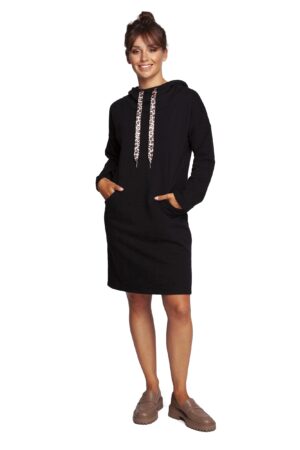 dresowa sukienka z kapturem i troczkami w cętki - czarna