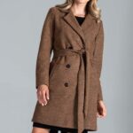 krótki dwurzędowy płaszcz z paskiem - brązowy