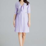 elegancka sukienka z plisowanym dołem - fioletowa