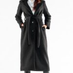 długi jednorzędowy płaszcz z paskiem - czarny